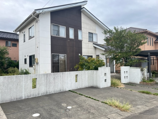 柏崎市橋場町　中古住宅の画像
