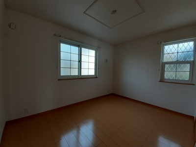 【内装】 | レジェンド・アイ