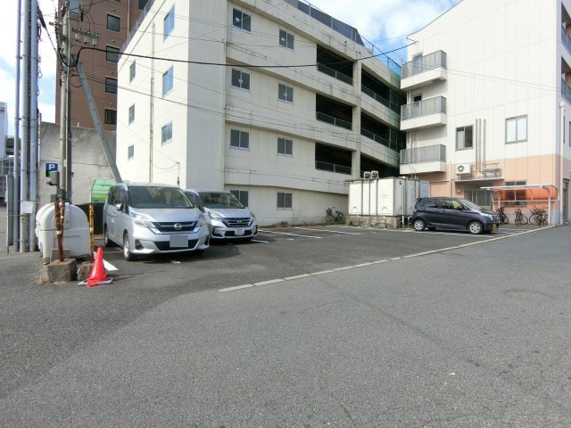 ビエラコート米子の駐車場