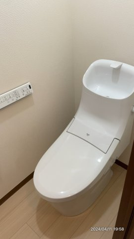 【トイレ】 | ルーチェスタジョーネ