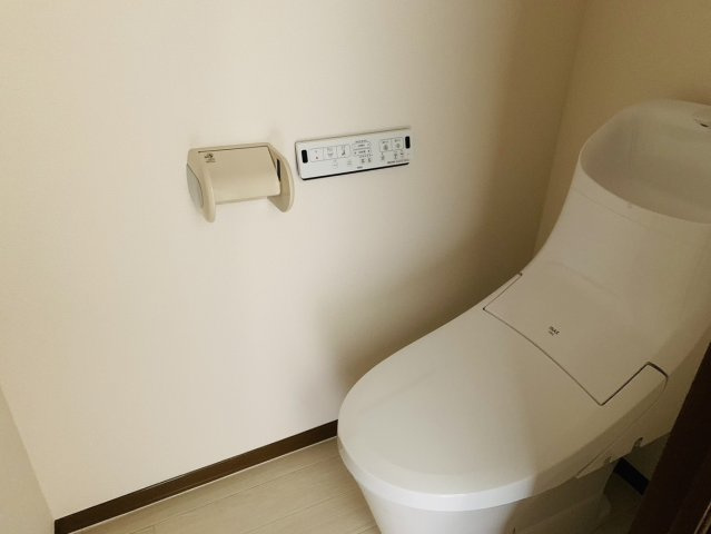 【トイレ】 | ルーチェスタジョーネ