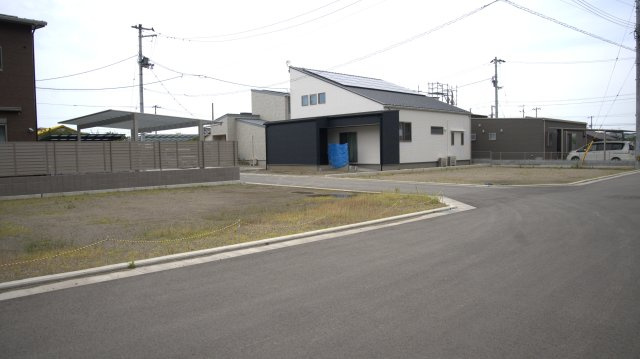若葉町エコタウンの外観