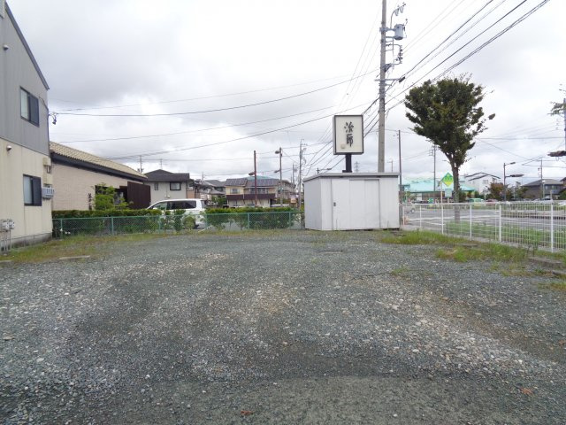 ⑳大平台3-101-2駐車場の外観