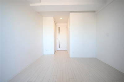 【洋室】 | エスリード弁天町ベイコート