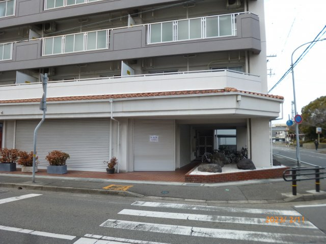 中西第3マンションの外観