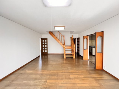 【居間・リビング】 | 西琴芝貸家