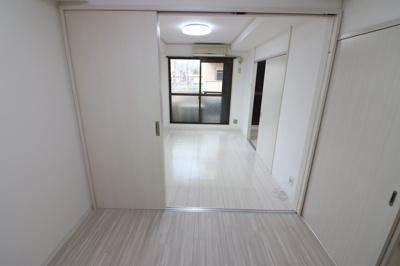 【洋室】 | ニューハイツ川端