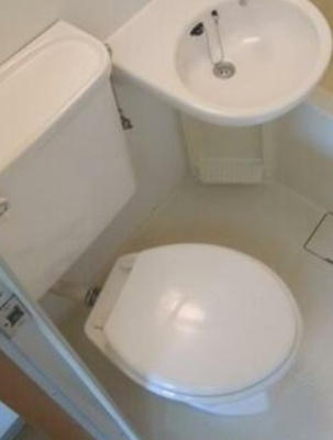 【トイレ】 | ミレニアム新井
