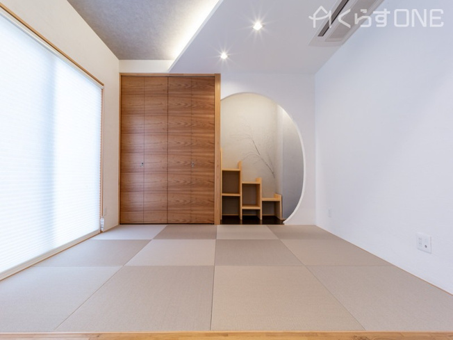 【その他】 | 揖保郡太子町太田／３区画 | 【自社施工例】間接照明で柔らかな空間のモダンな和室