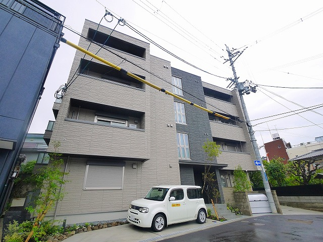 シャトードールの外観