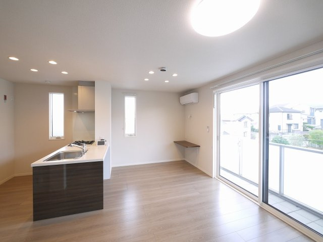 ＳｈａＭａｉｓｏｎ　Ｔｏｒｉｍｉの居間・リビング