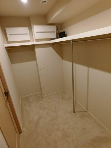 港区三田２丁目の賃貸マンションのその他|ウォークインクローゼット
