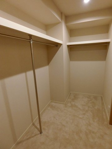港区三田２丁目の賃貸マンションのその他|ウォークインクローゼット