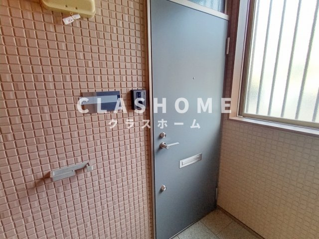 アドバンス小林Ⅱの玄関