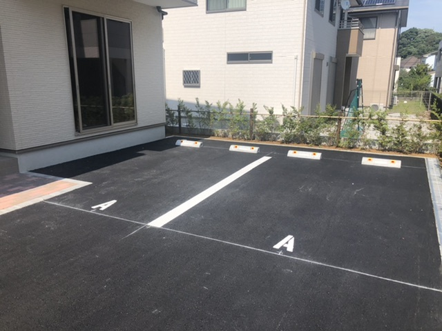 パレスかわぐちⅢ番館の駐車場