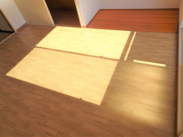 パナハイツ大島B棟の洋室