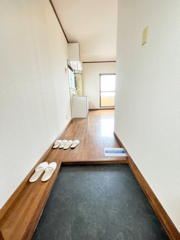 谷口ハイツの玄関