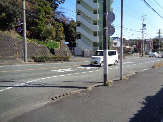 ㊷富塚町2156-38駐車場の周辺