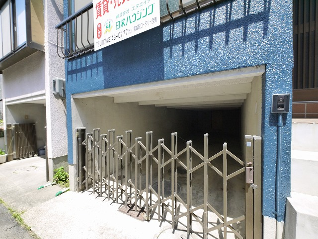 菅原町一戸建ての駐車場