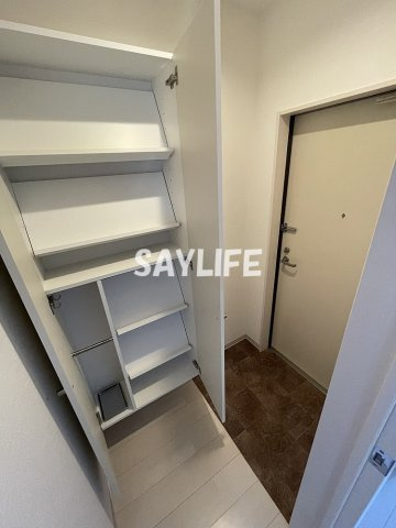 GRANDIR弥刀の玄関