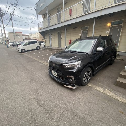 メゾンシエナⅠの駐車場
