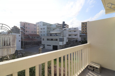 【バルコニー】 | 狩俣アパート