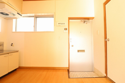 【玄関】 | 狩俣アパート