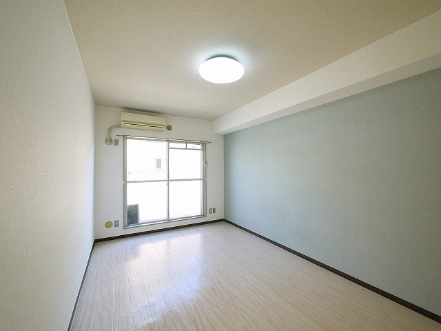 サンサーラ奈良Ｈ＆Ｓの寝室|開放的な寝室です