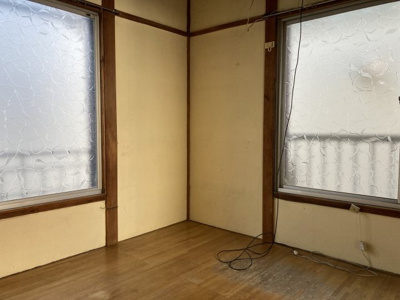 【洋室】 | 田渕アパート | ２面採光の明るい洋室です