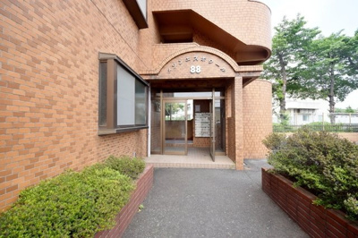 【エントランス】 | メゾンエスポワール88