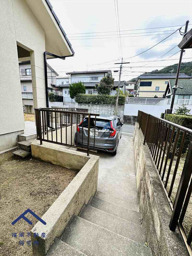 城南区西片江２丁目_戸建ての駐車場