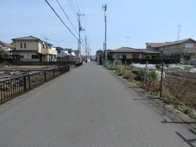 川越市下広谷売地の前面道路含む現地写真