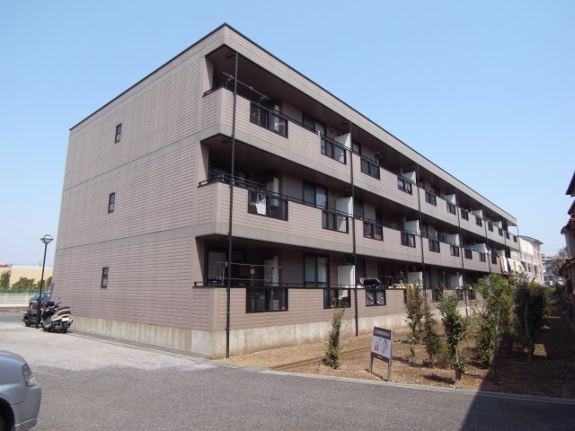 サンモール・オガワの外観|落ち着いた雰囲気の外観です