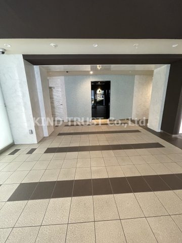 クリスタルグランツ東天満のエントランス|落ち着いたエントランスです