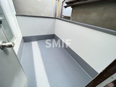 【バルコニー】 | 稲津町２丁目戸建