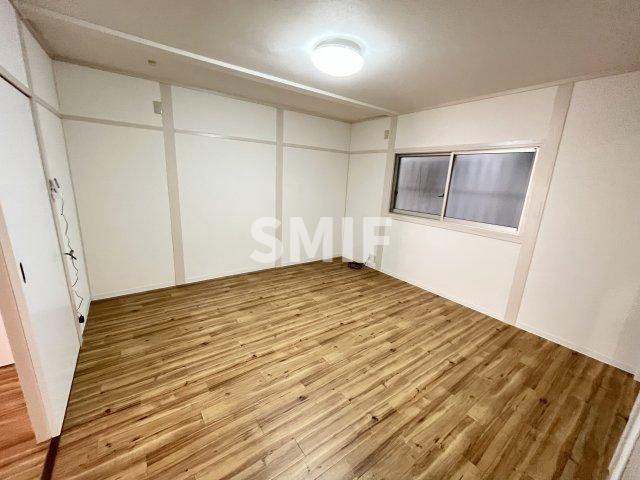 【居間・リビング】 | 稲津町２丁目戸建