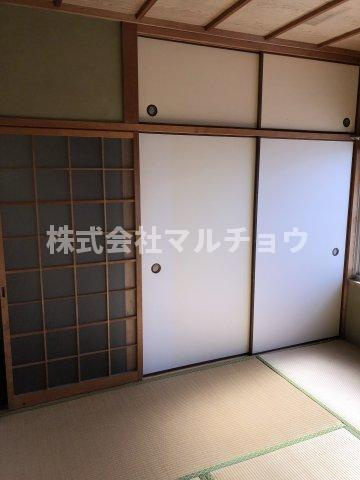 浦西アパートの収納|小物を収納するのに便利です