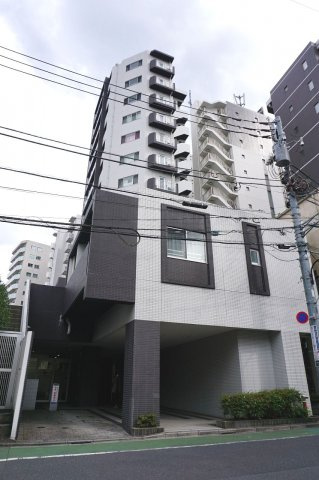 ダイナシティ西新宿の外観