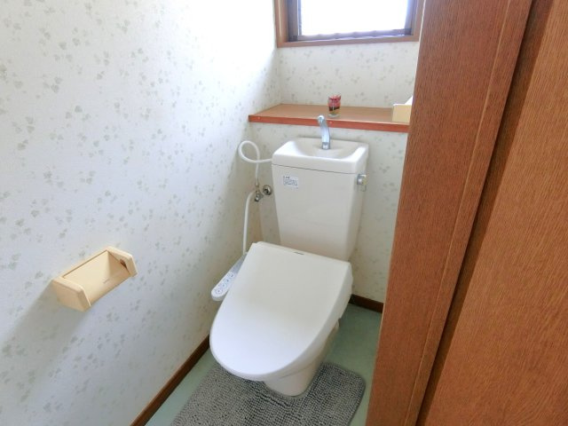陽だまりとRu Finaのトイレ