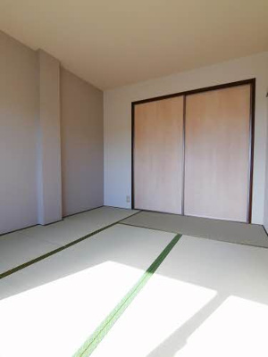 【その他】 | グレース春日 | 和室6帖