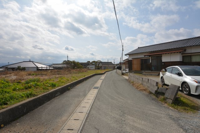 【前面道路含む現地写真】 | 伊田売地