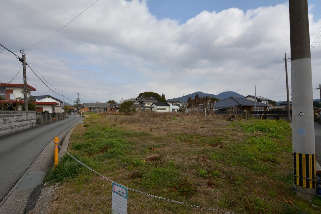 【前面道路含む現地写真】 | 伊田売地