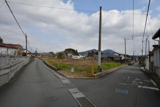 【前面道路含む現地写真】 | 伊田売地