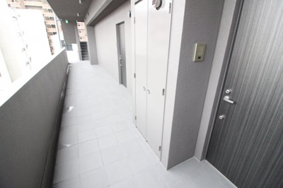 【その他共用部分】 | ブリリアントコートパーリオ | 廊下
