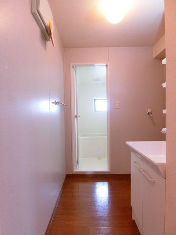 プラシード　A棟の洗面所