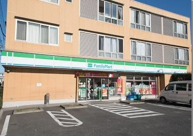 【周辺】 | ハイムすみれ | コンビニ ファミリーマート　東玉川二丁目店 195m