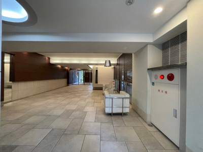 【エントランス】 | エヌビィ本山田中町アイズ