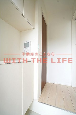 フォルトゥーナ【キャッシュバック対象物件】の玄関|シンプルで使いやすい玄関です