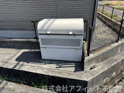 【その他共用部分】 | エトワール湯野 | 敷地内ゴミ置場
