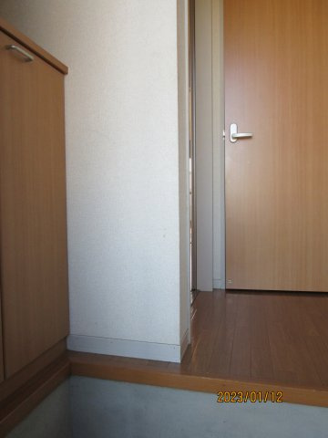シャーロットタウンBの玄関